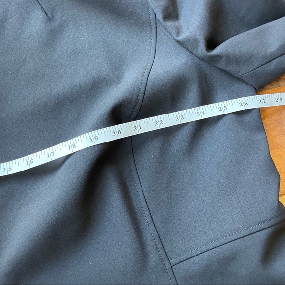 Tahari ASL Collarless Elegant Black Blazer Jacket Neutral Minimalist Office - Picture 9 of 12